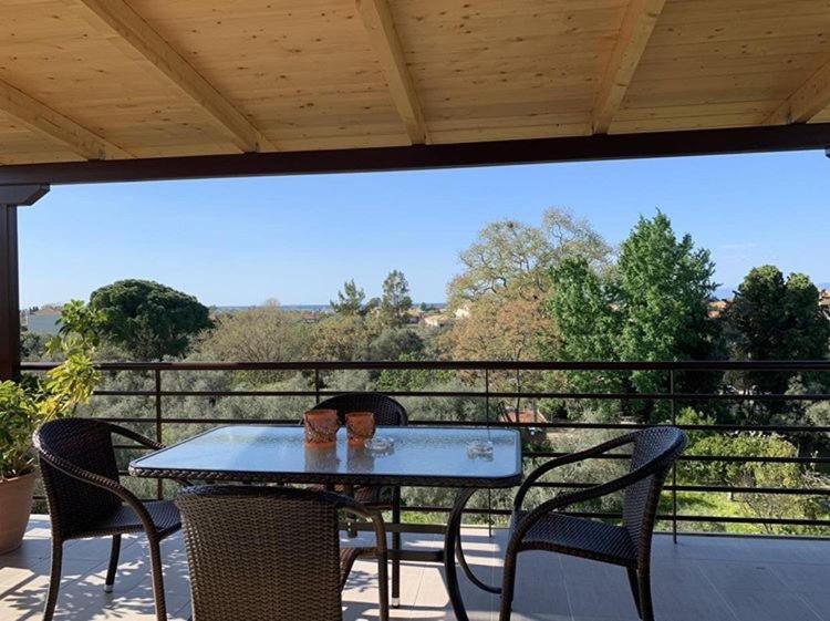 Sofita Attic Apartment Lefkada City ภายนอก รูปภาพ